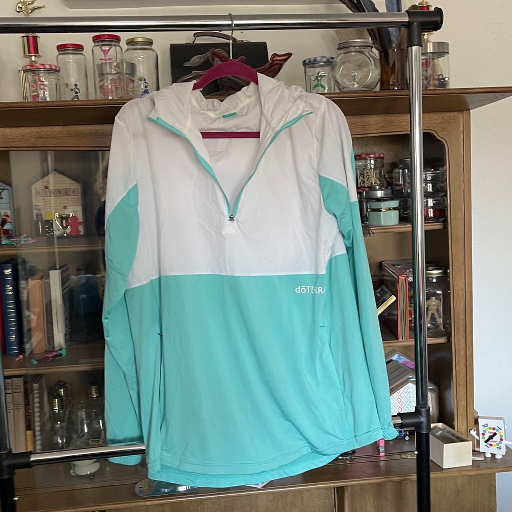 doTERRA Aqua & White Windbreaker | Half-Zip Hooded Pullover